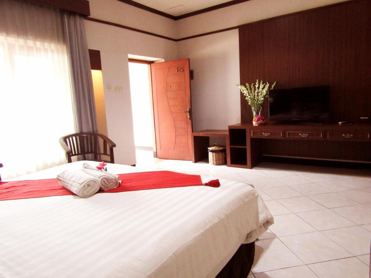 Hotel Pelangi Malang, Kayutangan Heritage Exterior photo